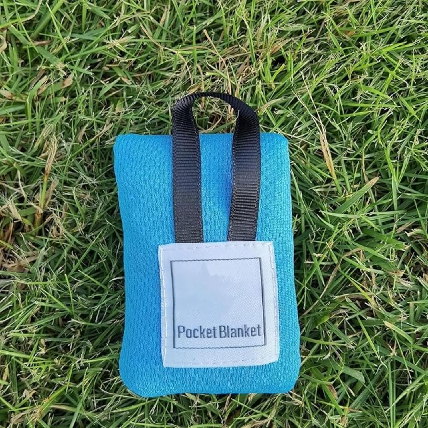 Cobertor compacto de bolso – Tapete externo impermeável 150 x 109 cm, tamanho dobrável de 13 cm, azul